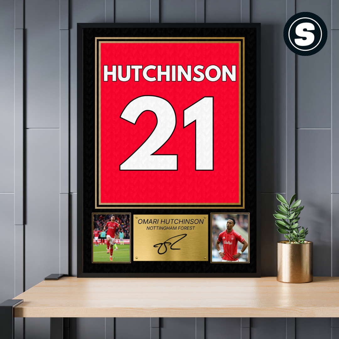 Nottingham Forest Omari Hutchinson Printed Autograph Picture