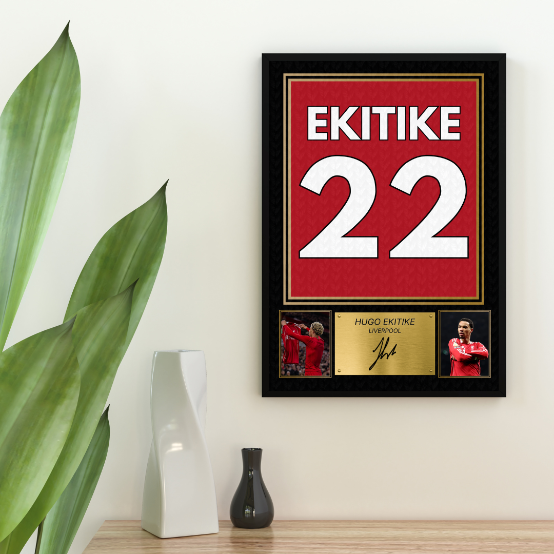 Liverpool Hugo Ekitike Printed Autograph Picture