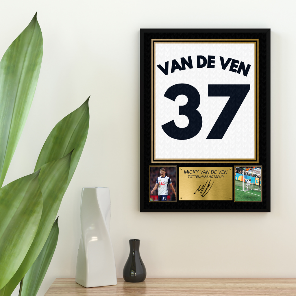 Tottenham Hotspur Micky Van De Ven Printed Autograph Picture